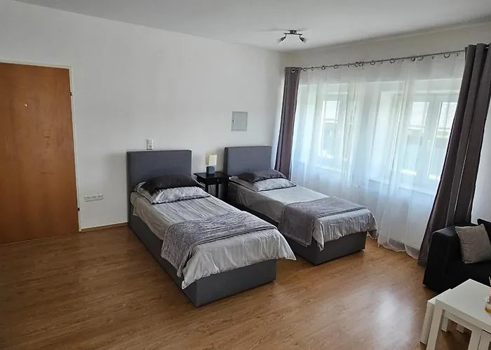 06 Apartament
